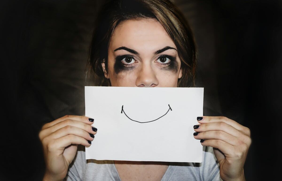 Depresyon mu, Geçici Üzüntü mü? Aradaki Fark